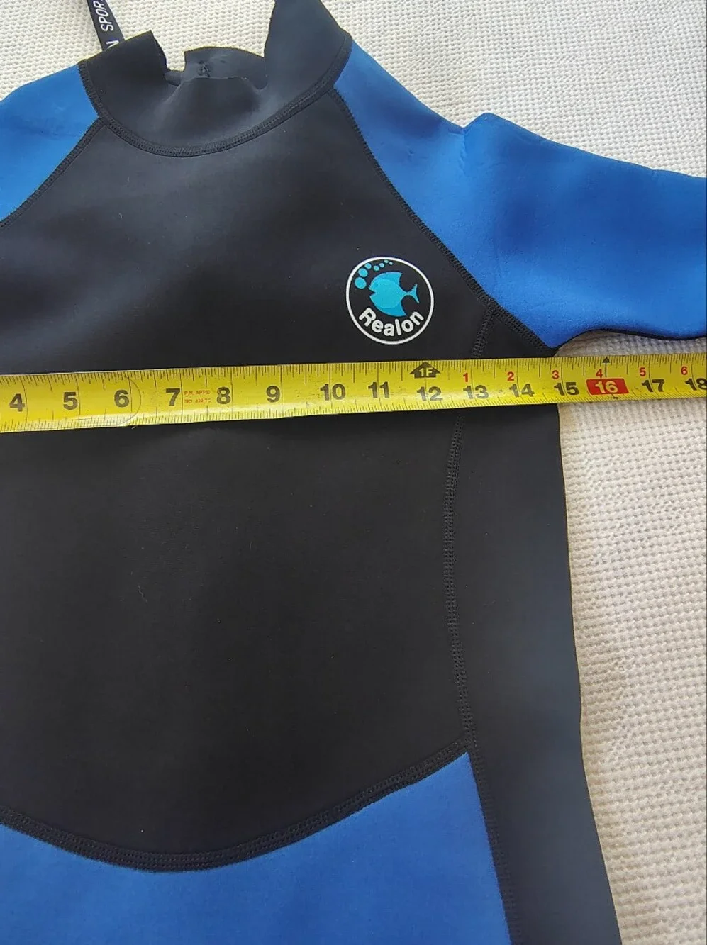 Realon Kids Short Sleeve Swim Rashguard - Blue and Black Size 2XL.